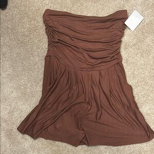 Elegant Brown Strapless Dress
